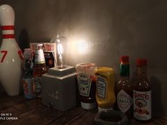 -HIGH FIVE哈福手工汉堡(桂林路店)