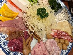 -周小明火锅(黑金冠社区店)