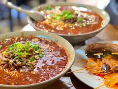 豌杂小面-丁丁猫重庆小面(徐州路店)