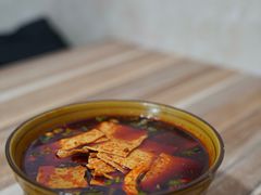麻辣米线-老字号杨坡红油米线腊汁肉夹馍(东四道巷店)