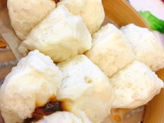 蜜汁叉烧包-点都德(北京路贰店)