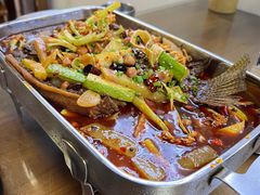 东巴烤鱼-88号小吃店·经典云南菜·地道纳西美食