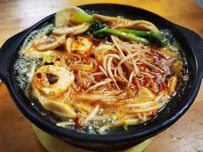 打分    /人 吃了一份砂锅鱼丸米线,就是我想念的东北味道.