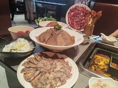 -洞子口重庆鲜货火锅(楚翘城旗舰店)