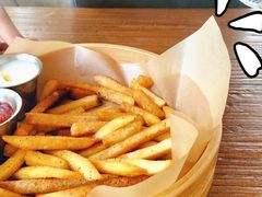 -MOMENT湖景餐厅(解放路店)