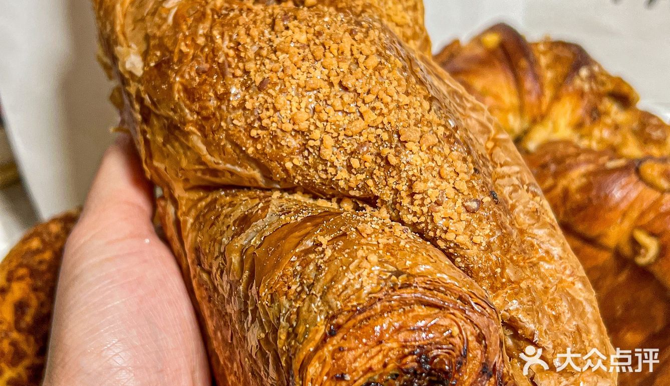 火爆魔都的面包店今天终于在南京排到啦