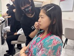 -首脑美容美发化妆美甲培训学校(龙岗校区)