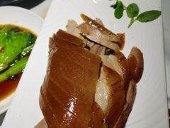 -贝勒爷·酥不腻烤鸭