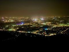 -紫金山山顶公园