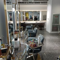 -尚羽华东接发美发店