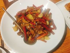 -一坐一忘云南菜(嘉里中心店)