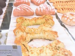 -奈雪的茶(市百一店)