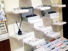 -MiRi眼镜·蔡司·星趣控·尼康控优点视觉合作店(南京东路店)