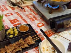 -威记烧嘢·南宁烧烤·超级生牛(绿地店)