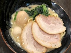 -横浜家系ラーメン壱角家(新宿アルタ裏店)