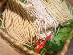 三色面-湊湊火锅·茶憩(石家庄万象城店)