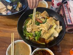 -万记麻辣烫国展总店
