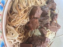 -金杨拉面王小吃面馆·牛三宝面·红烧牛肉粉