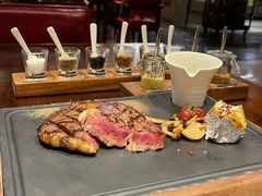 -恰餐厅及酒吧 CHAR Bar & Grill (北京丽都皇冠假日店)