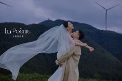 -乐派诗婚纱摄影
