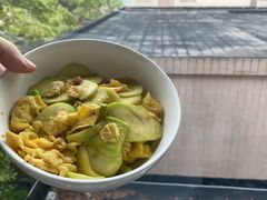 -龙溪路(地铁站)
