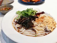 油鸡枞米线-半山腰·云南菜(侨福芳草地店)