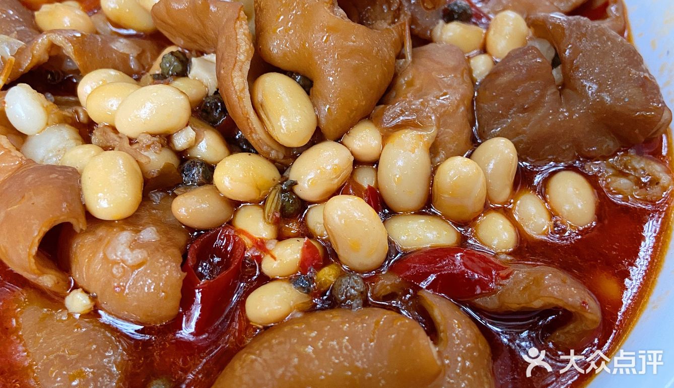 偶遇挑挑肥肠，简直就是下饭神器