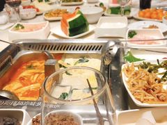 -海底捞火锅鲜切牛肉主题店(长寿路店)