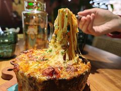 -Dragon Pizza•圆脸龙披萨·牛排餐厅