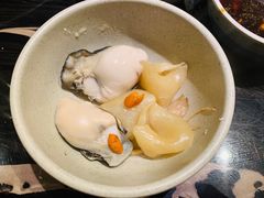 -千岛蚝高压锅生蚝·人参火锅(白云万达店)