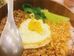 肉臊滑蛋拌饭-春家·非遗手工小吃(徐汇万科广场店)