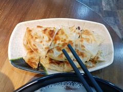 葱油饼-鸭小妹鸭血粉丝(老门东店)