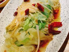 -小镇大厨新概念复合中餐厅(万达广场大连高新店)