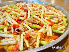 -邱金小炒·30 年盐帮江湖菜(自贡店)