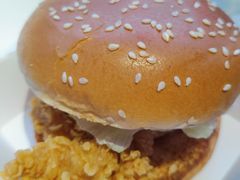 香辣鸡腿堡-肯德基(西稍门店)