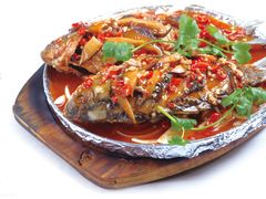 铁板鲫鱼-鄱阳湖·江西小炒·瓦罐煨汤(五道口店)