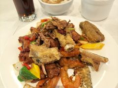 -南京双门楼宾馆(盐仓桥地铁站阅江楼店)