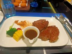 -赫帝拉航空主题餐厅(南宁店)