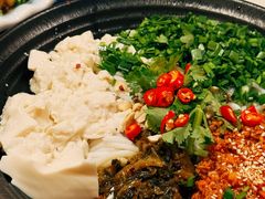 豆花米线-滇道云南特色料理(康定路店)