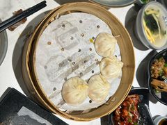 -馋三尺蟹粉小笼(人民广场店)