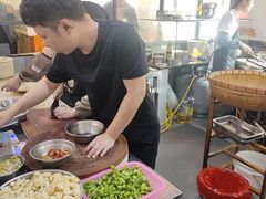 -何永光123鲜牛肉馆(1号店)