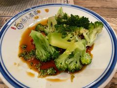 白灼西兰花-卤儿道道(杭州大厦501店)