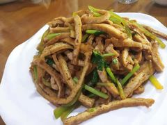 -三居鲁味坊黄焖鸡(山大路店)
