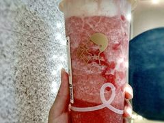 芝芝莓莓-喜茶(北京华贸购物中心店)
