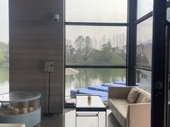 -上海怡沁园度假酒店