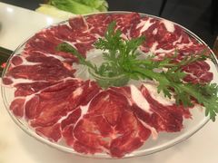 会冒烟的五花趾-三头牛·潮汕牛肉生蚝火锅 (夏湾店)