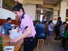大堂-十二忠手拉面(中华路店)