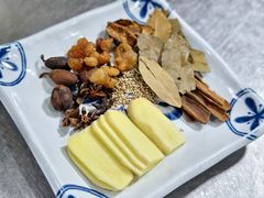 -龙桥私厨·姜花菊花过桥鱼·顺德菜(容桂店)