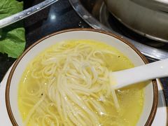 鸡汤煮干面条-先机泉水鸡汤(南山老君洞店)