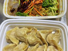 蒸猪肉酸菜-新兴园饺子馆(北京百子湾店)